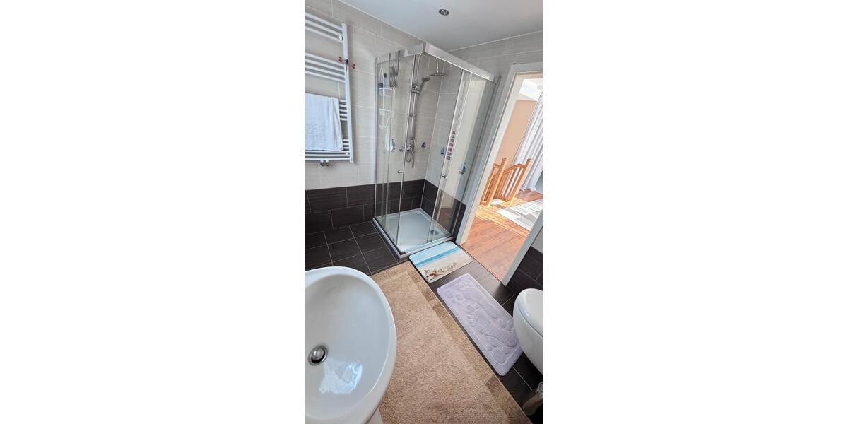 Einfamilienhaus Bad Driburg - 7 Zimmer, 172 m&sup2;, 280.000&euro; | Angebot:27426502