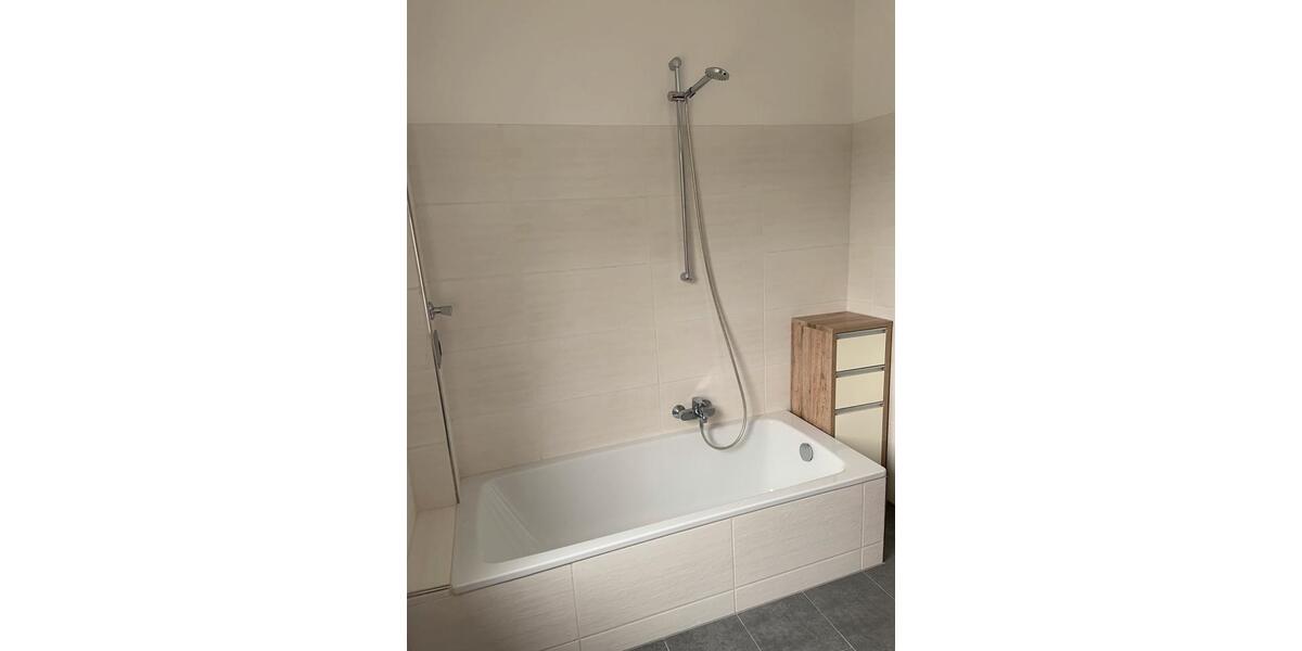 Etagenwohnung Bad Driburg - 2.5 Zimmer, 65 m&sup2;, 470&euro; | Angebot:27605556