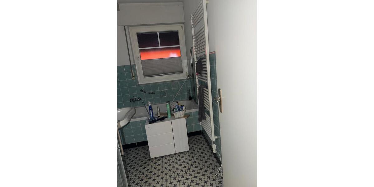 Erdgeschoßwohnung Schloß Holte-Stukenbrock Stukenbrock - 3 Zimmer, 85 m&sup2;, 980&euro; | Angebot:24851504