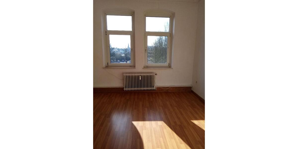 Etagenwohnung Steinheim - 4 Zimmer, 100 m&sup2;, 700&euro; | Angebot:26465581