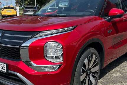 Mitsubishi Outlander 7.900 km 44.980 &euro; Paderborn 33106