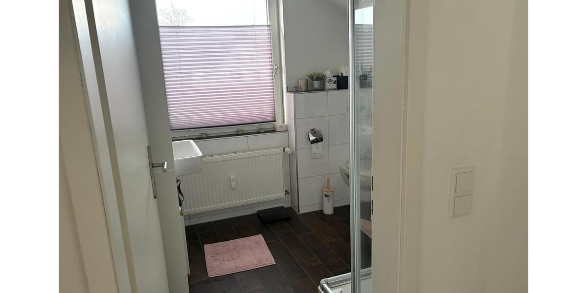 Dachgeschoßwohnung Horn-Bad Meinberg Bad Meinberg - 2 Zimmer, 65 m&sup2;, 540&euro; | Angebot:26441290