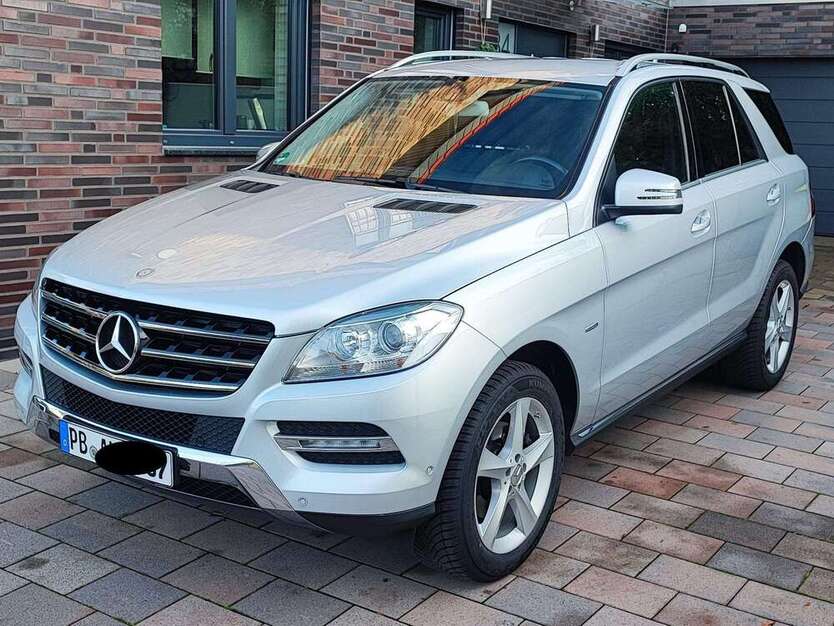 Mercedes-Benz ML 250 115.000 km 21.499 € Paderborn 33100