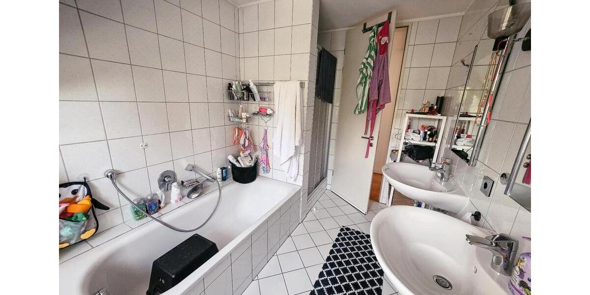 Maisonettenwohnung Detmold Hakedahl - 5 Zimmer, 117 m&sup2;, 295.000&euro; | Angebot:26562959