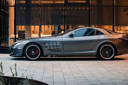 Mercedes SLR