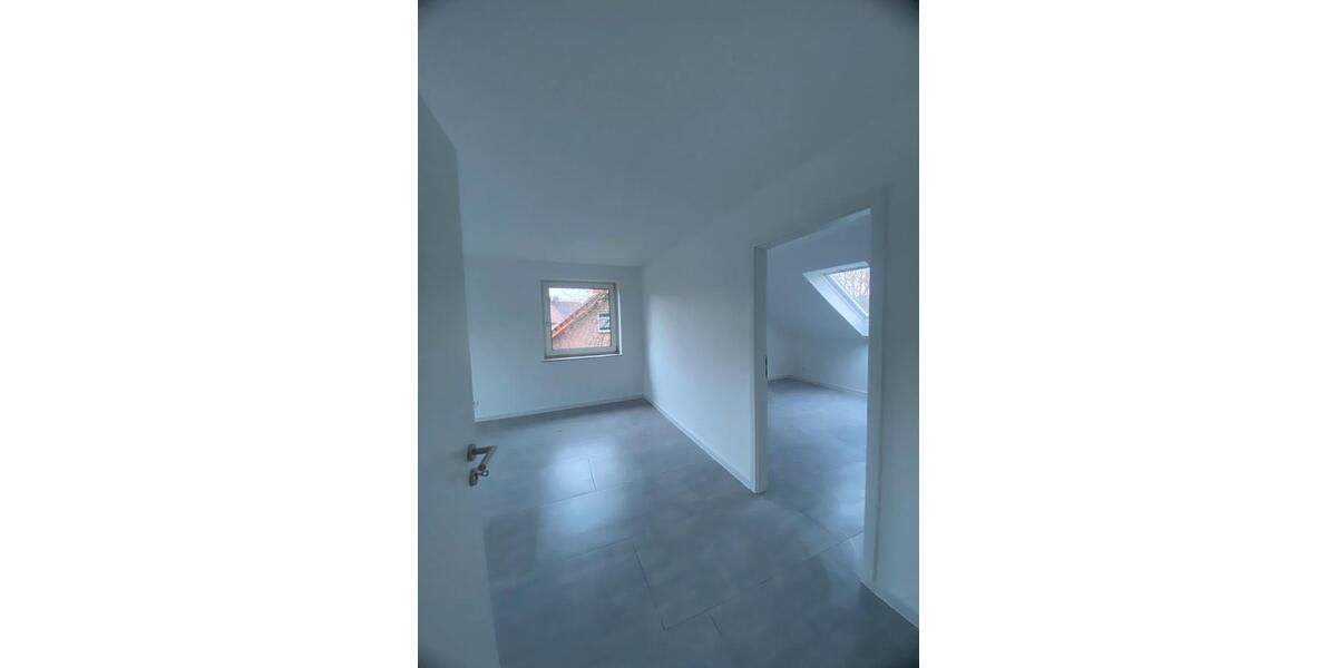 Wohnung 4Z, direkt Anfang Büren-Weine 4 zimmer