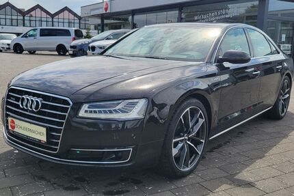 Audi A8 243.000 km 22.580 &euro; Rietberg 33397