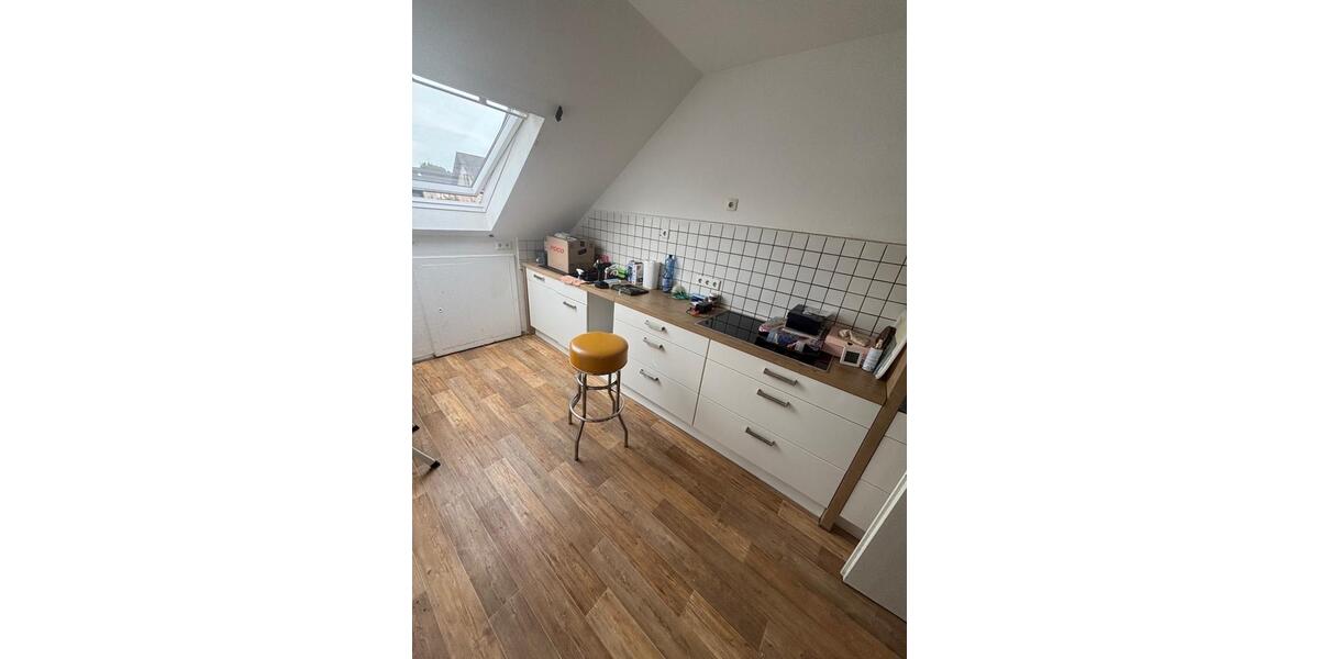 Dachgeschoßwohnung Paderborn Neuenbeken - 3 Zimmer, 62 m&sup2;, 589&euro; | Angebot:27577036