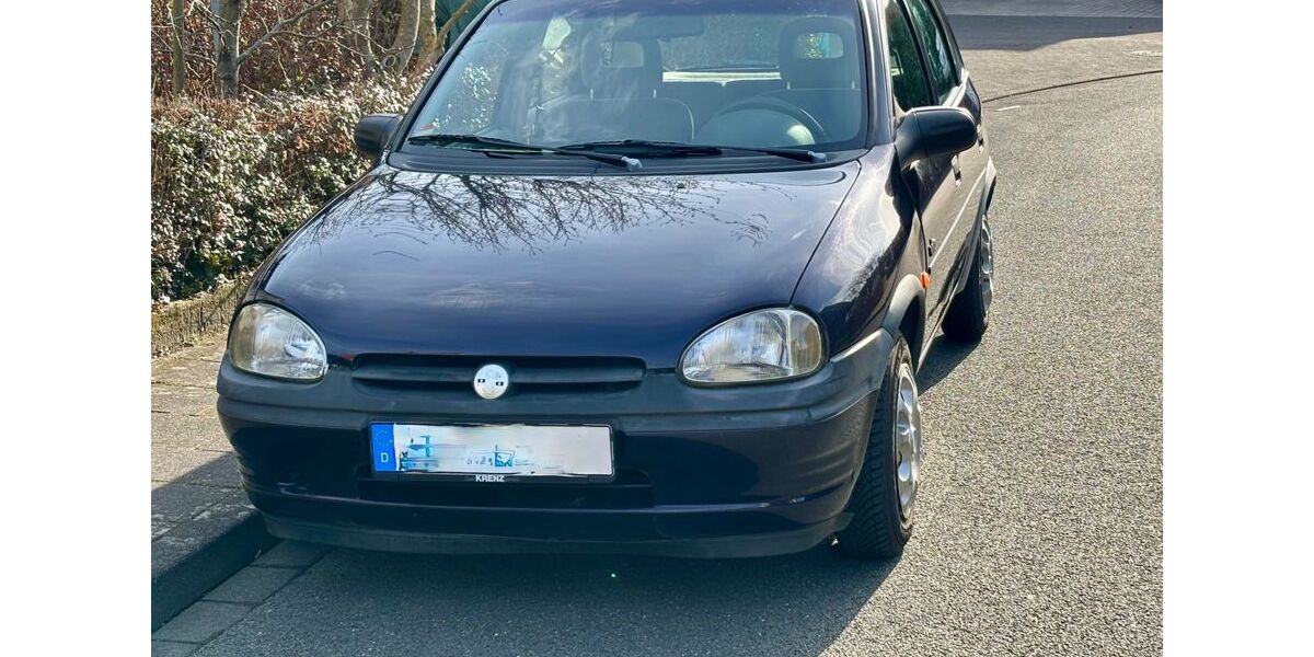 Opel Corsa 118.000 km 1.599 &euro; Paderborn 33102
