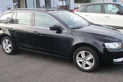 Skoda Octavia 218.000 km 5.350 &euro; Lippstadt 59557