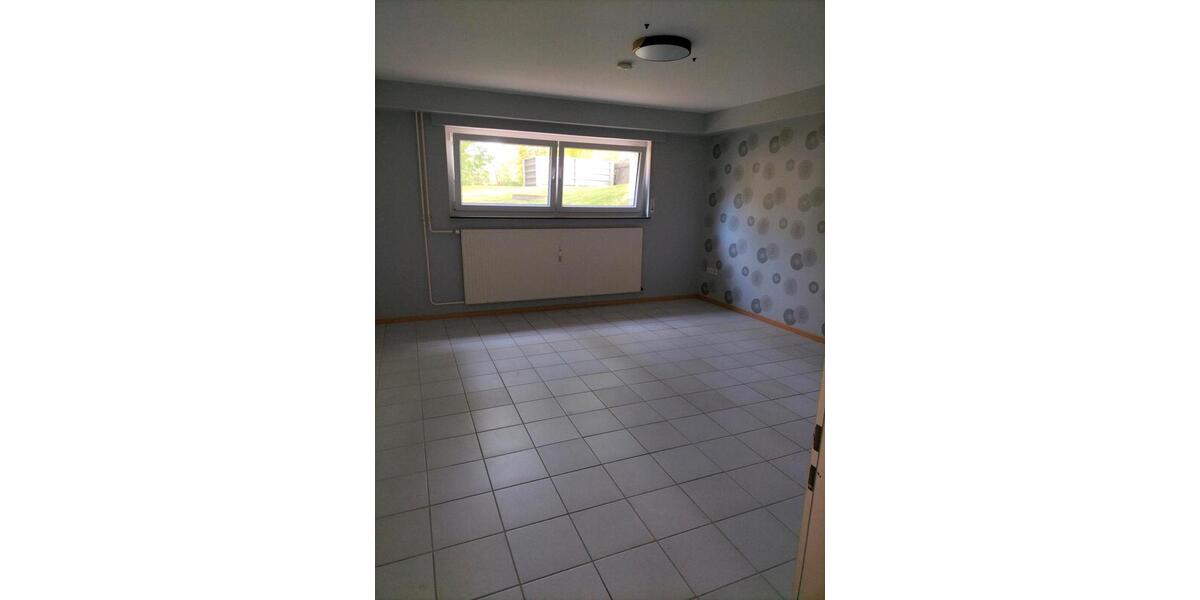 Etagenwohnung Brakel - 1 Zimmer, 48 m&sup2;, 270&euro; | Angebot:26407186