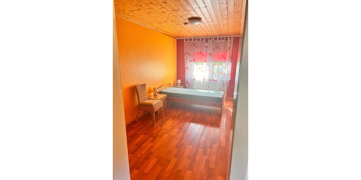 Etagenwohnung Steinheim - 4 Zimmer, 115 m&sup2;, 890&euro; | Angebot:27541842