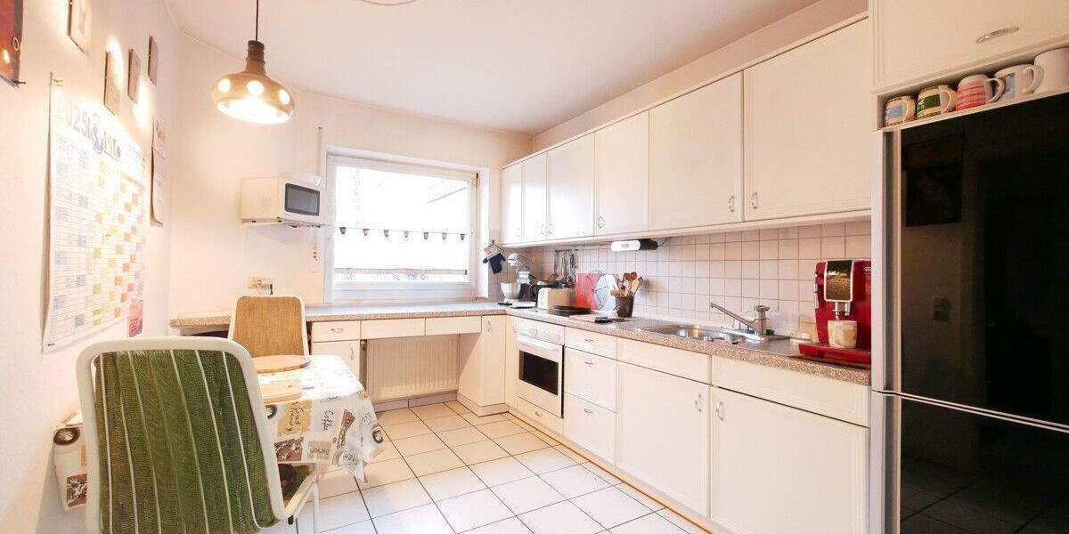 Doppelhaushälfte mit Garten und Potenzial in gefragtem Paderborn-Elsen 5 zimmer