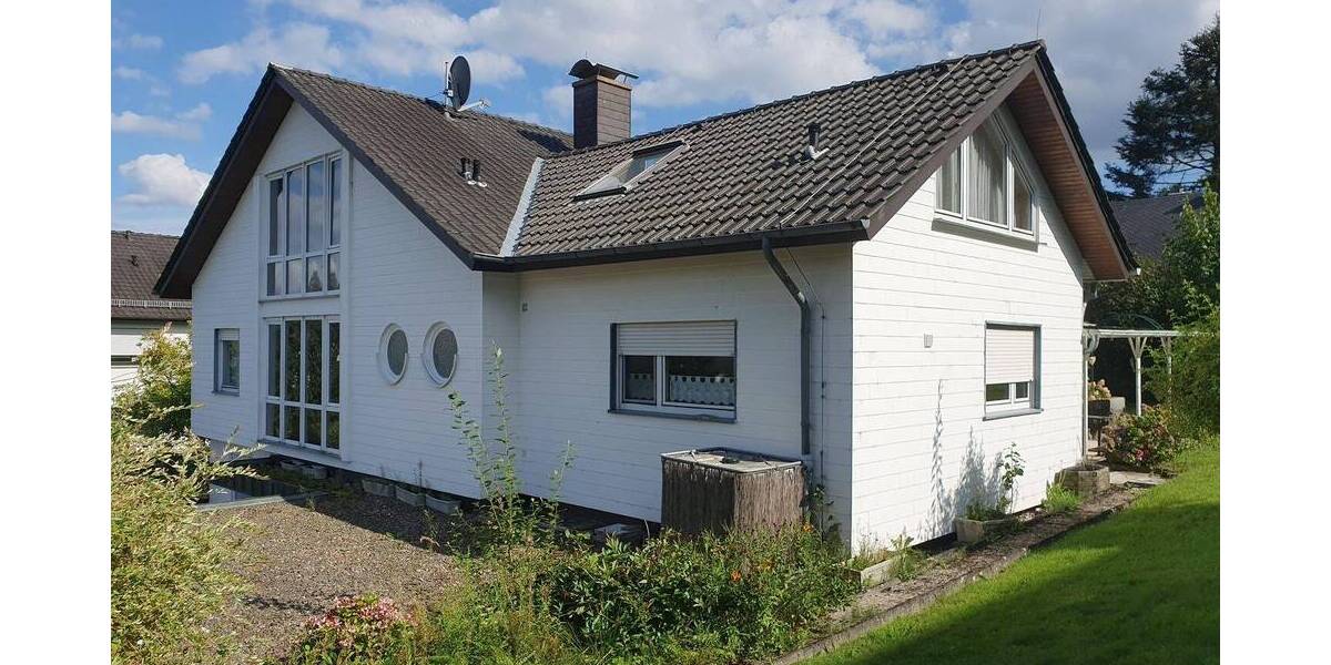 Einfamilienhaus Detmold Heiligenkirchen - 1 Zimmer, 209 m&sup2;, 250.000&euro; | Angebot:25700168