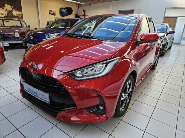 Toyota Yaris 16.830 km 19.490 € Paderborn 33104