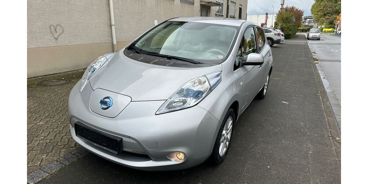 Nissan Leaf 93.000 km 5.999 € Paderborn 33100