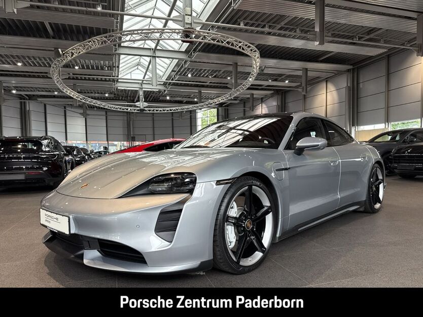 Porsche Taycan 45.100 km 95.890 € Paderborn 33100