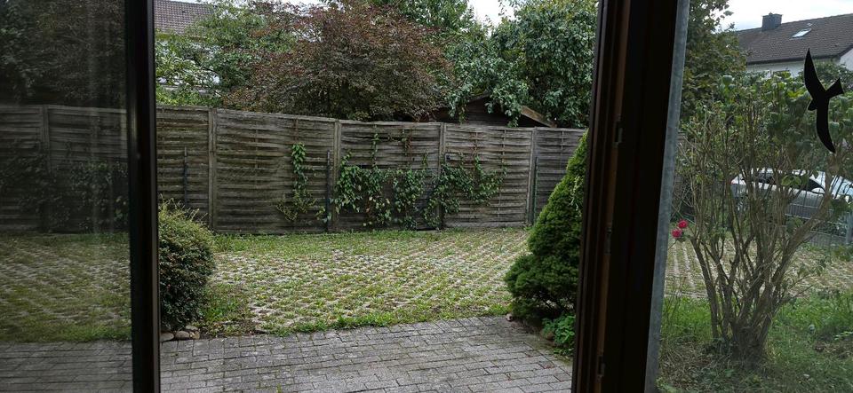 Erdgeschoßwohnung Paderborn - 2.5 Zimmer, 81 m&sup2;, 1.000&euro; | Angebot:27609106