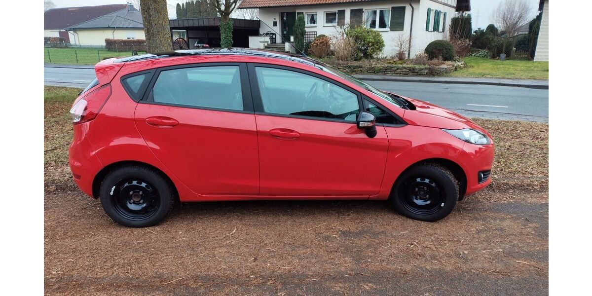 Ford Fiesta 40.000 km 6.500 &euro; Salzkotten 33154