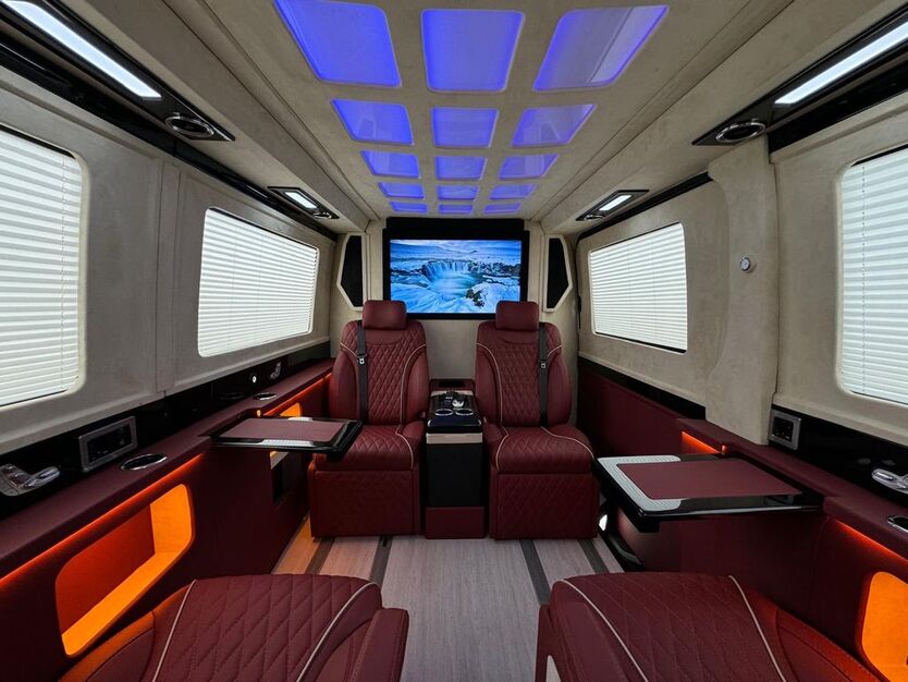 Mercedes-Benz Sprinter 8.900 km 76.990 € Bielefeld 33609