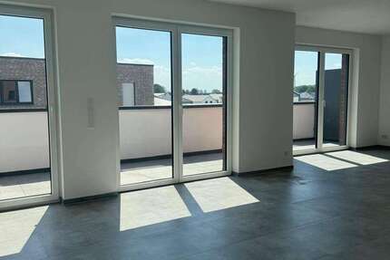 Wohnung Lippstadt - 2 Zimmer, 83 m&sup2;, 909&euro; | Angebot:27189184