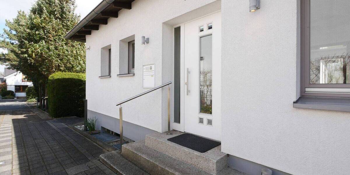 Bungalow Paderborn Kernstadt - 5 Zimmer, 156 m&sup2;, 599.000&euro; | Angebot:26189687