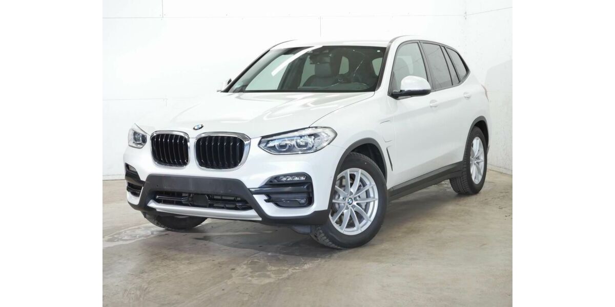 BMW X3 105.600 km 25.440 &euro; Paderborn 33100