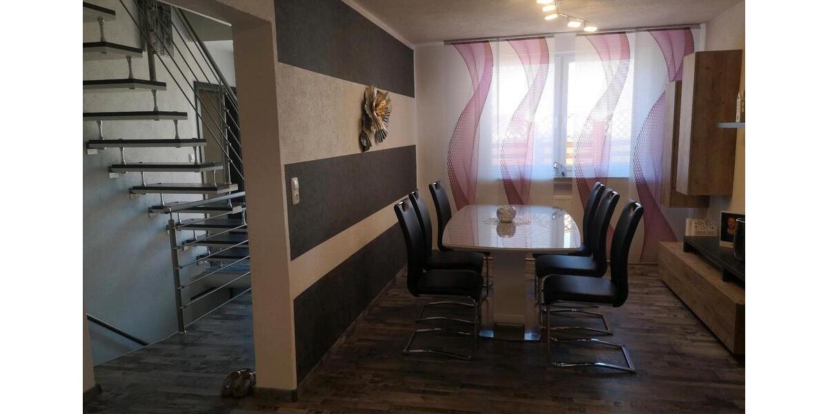 Einfamilienhaus Bad Driburg - 5 Zimmer, 120 m&sup2;, 190.000&euro; | Angebot:27225164