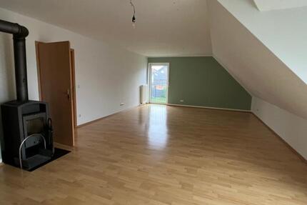Wohnung Delbrück - 3 Zimmer, 120 m&sup2;, 980&euro; | Angebot:26478125