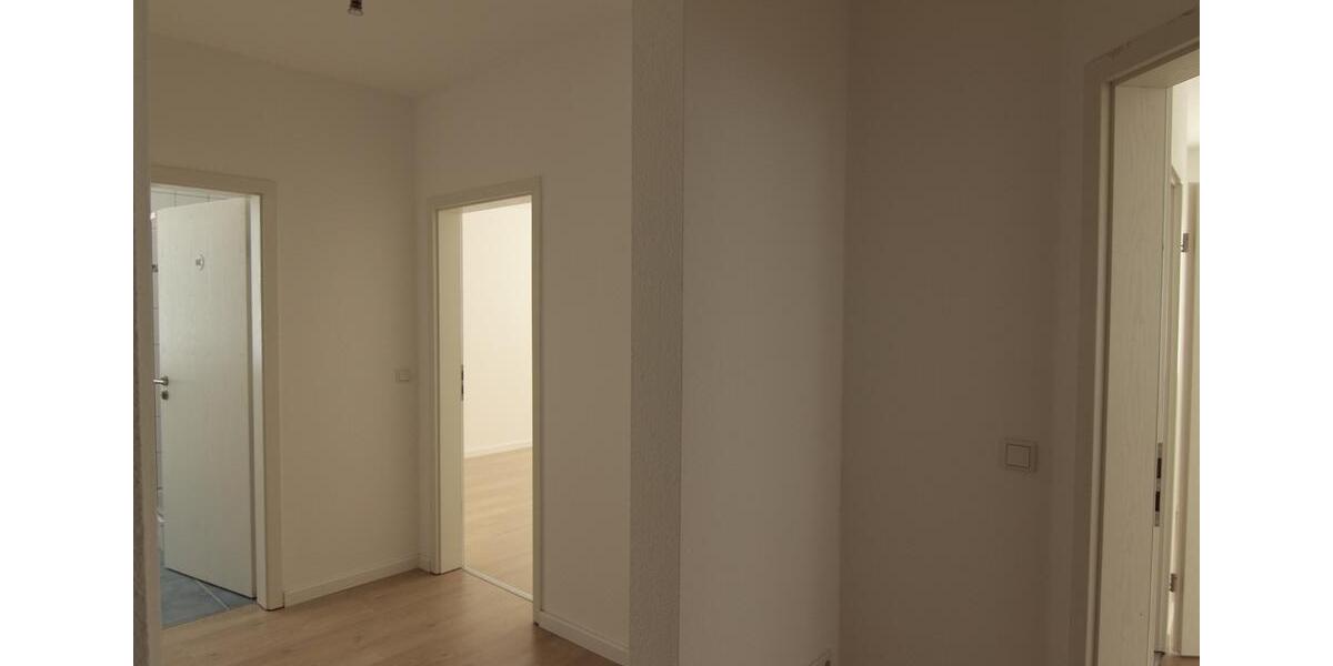 Büro mit Küche, Balkon und Parkplatz in Paderborn zimmer