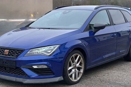 Seat Leon 115.878 km 21.990 &euro; Paderborn 33102