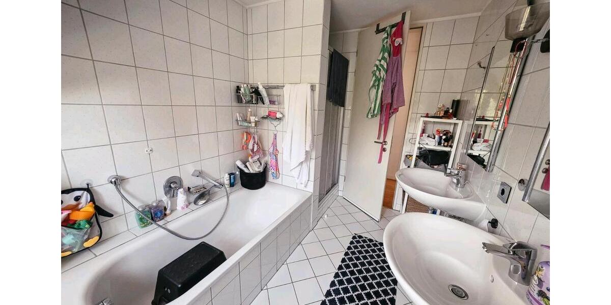Maisonettenwohnung Detmold Hakedahl - 5 Zimmer, 117 m&sup2;, 295.000&euro; | Angebot:27201199