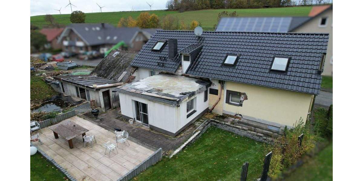 Einfamilienhaus Lichtenau Holtheim - 6 Zimmer, 182 m&sup2;, 249.000&euro; | Angebot:25665641