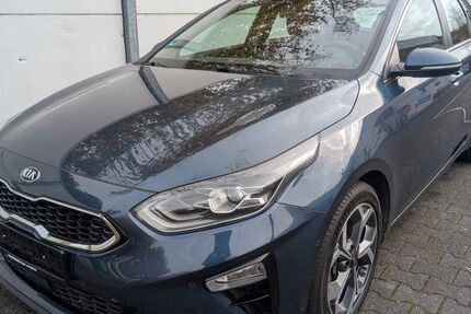Kia ceed / Ceed 77.010 km 13.899 &euro; Detmold 32758