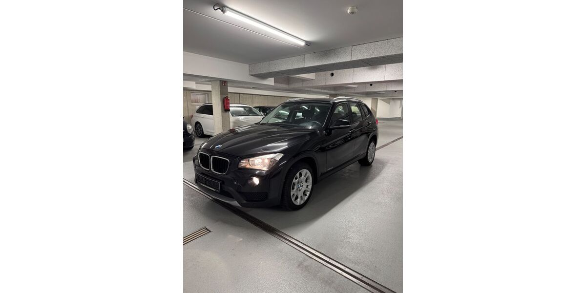BMW X1 118.400 km 9.300 &euro; Paderborn 33102
