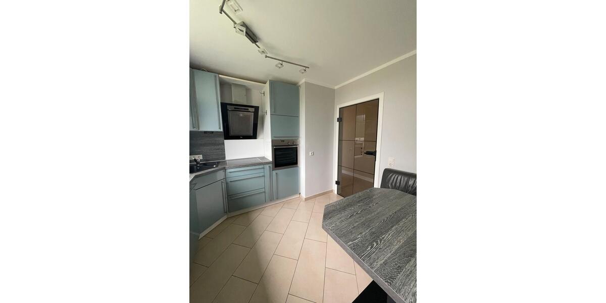 Etagenwohnung Detmold - 4 Zimmer, 103 m&sup2;, 1.070&euro; | Angebot:26665439