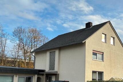 Mehrfamilienhaus in Elsen zimmer