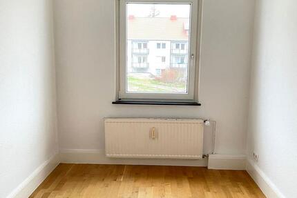 Wohnung Detmold - 3 Zimmer, 50 m&sup2;, 450&euro; | Angebot:26465471