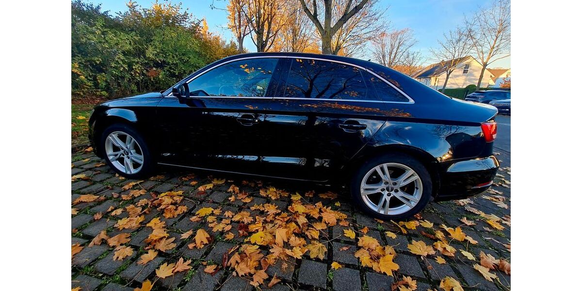 Audi A3 57.600 km 19.500 &euro; Lippstadt 59557