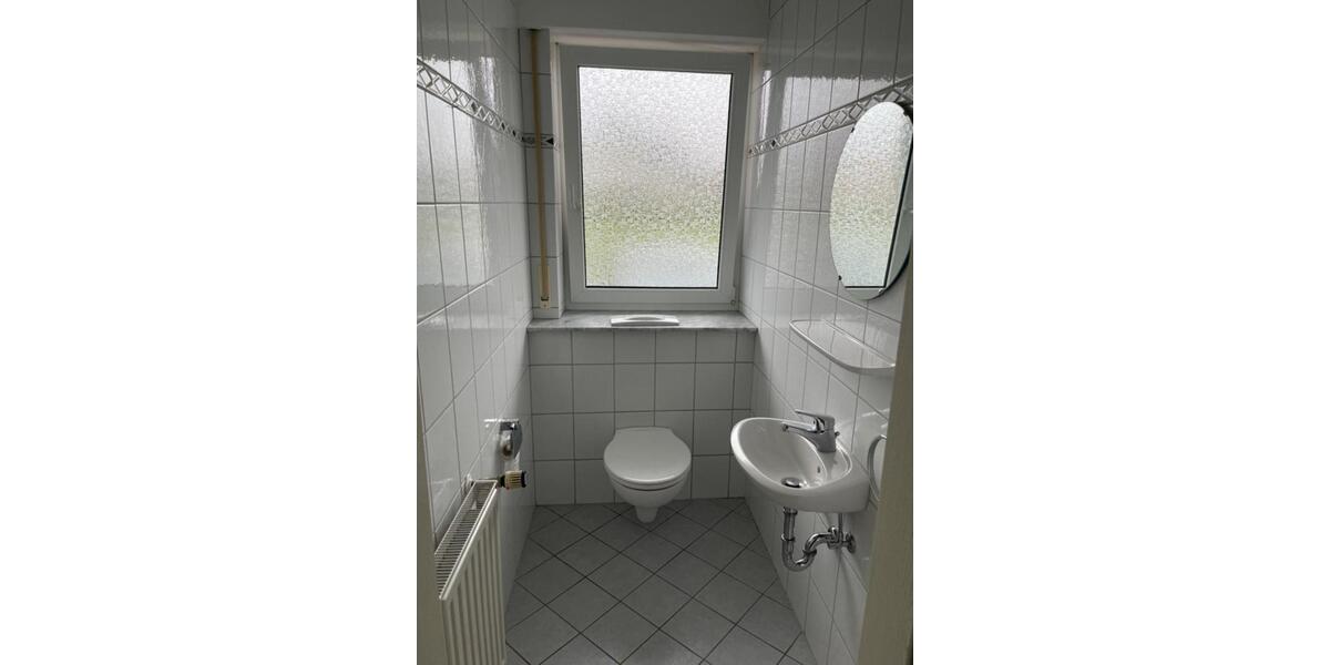 Schöne Erdgeschosswohnung im Zentrum von Schloß-Holte 3 zimmer