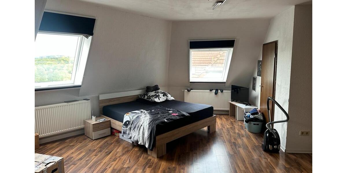 Dachgeschoßwohnung Altenbeken - 4 Zimmer, 108 m&sup2;, 750&euro; | Angebot:26446404