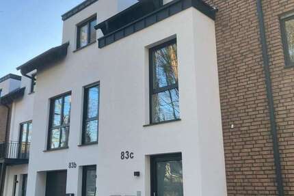 Haus Schloß Holte-Stukenbrock Stukenbrock - 5.5 Zimmer, 166 m&sup2;, 495.000&euro; | Angebot:26071010