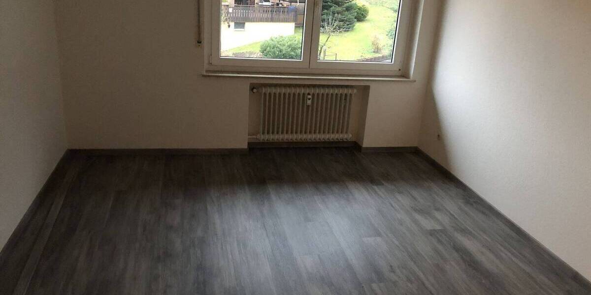 Etagenwohnung Detmold Hiddesen - 3 Zimmer, 87 m&sup2;, 650&euro; | Angebot:26204897
