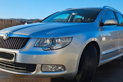 Skoda Superb 152.000 km 4.950 &euro; Steinheim 32839