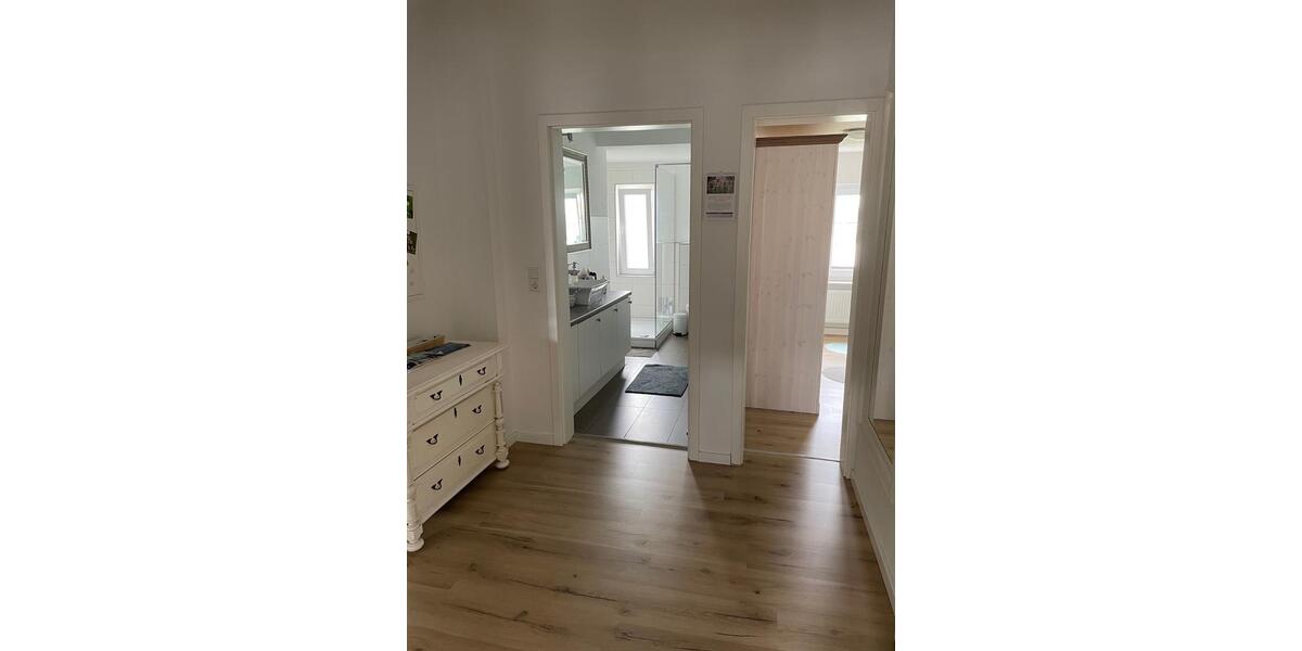 DG-Wohnung mit Garten | Zwischenmiete | 4 Monate | PB-Südstadt 3 zimmer