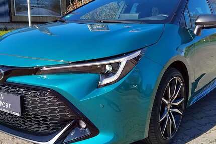 Toyota Corolla 19.000 km 33.990 &euro; Lichtenau 33165