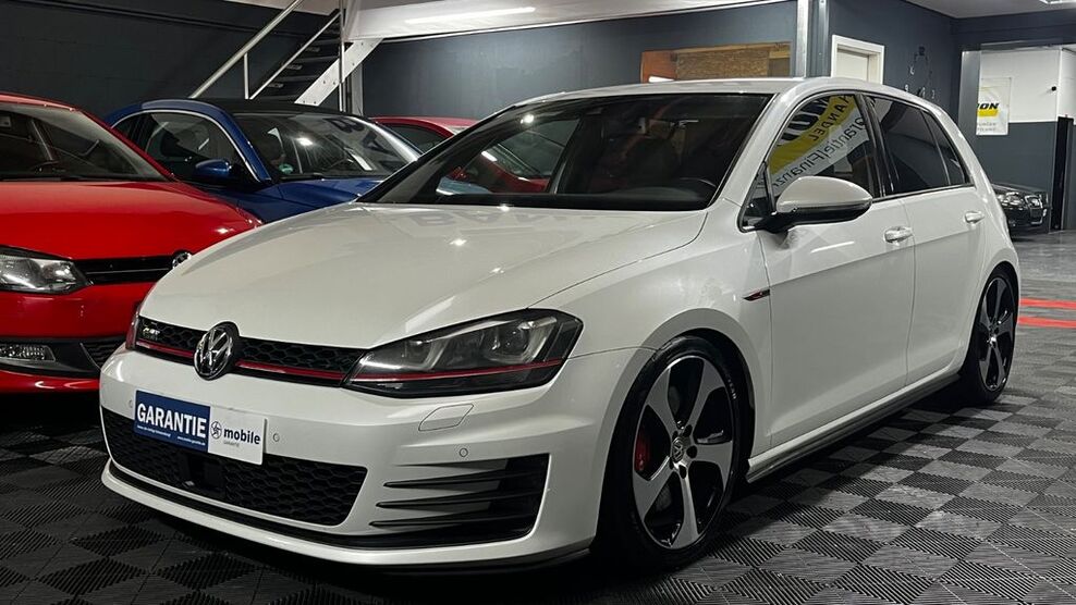 VW Golf 160.000 km 14.990 € Delbrück 33129