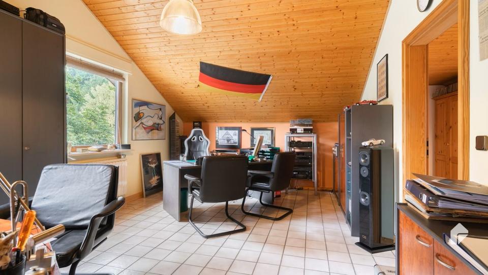 Einfamilienhaus Lippstadt Garfeln - 6 Zimmer, 200 m&sup2;, 390.000&euro; | Angebot:25961797