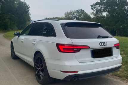 Audi A4 139.000 km 14.300 &euro; Brakel 33034