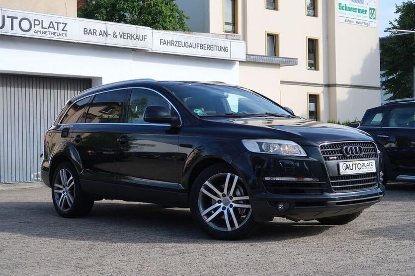 Q7